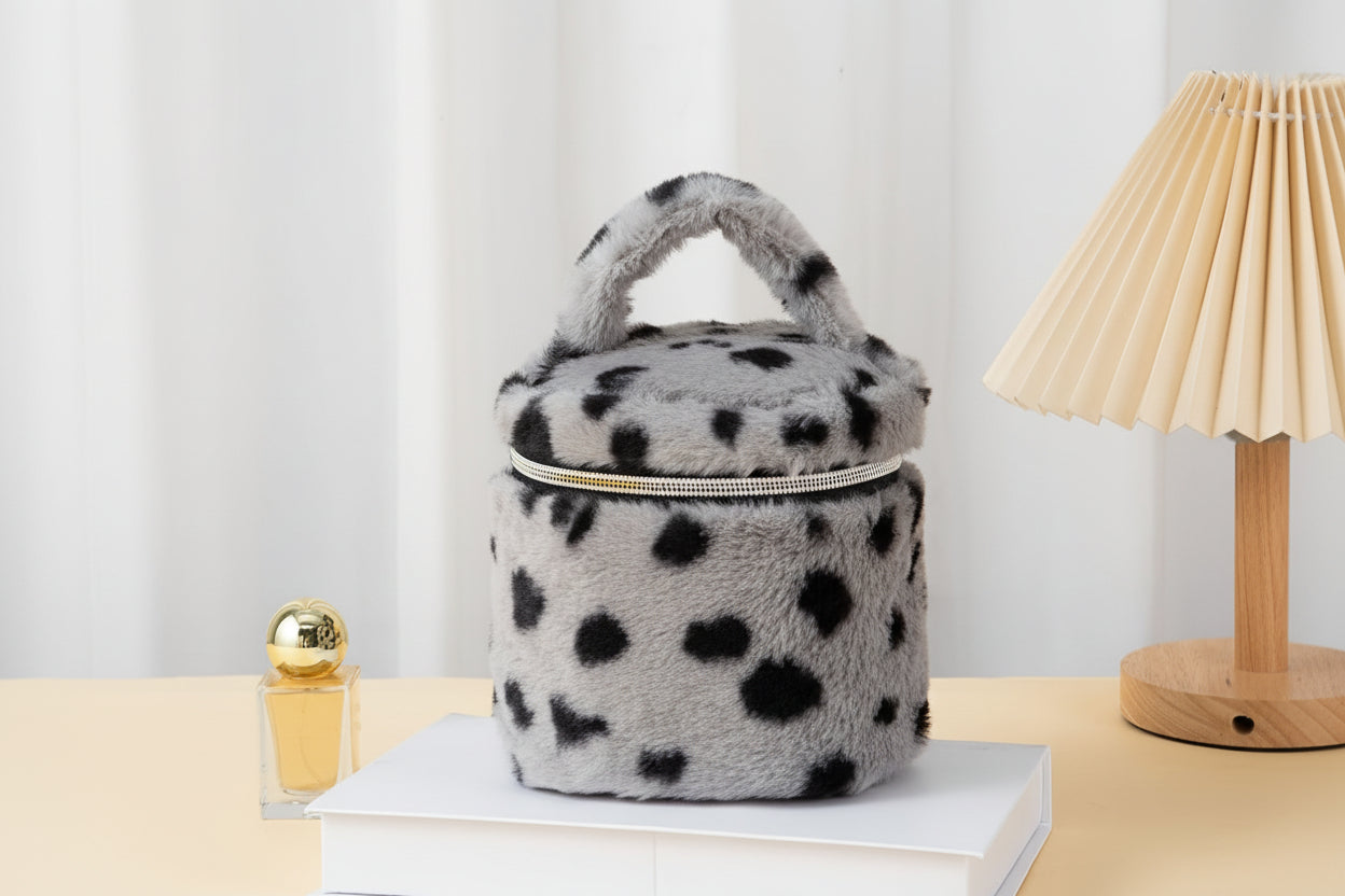 Stilren Grå Sminkväska