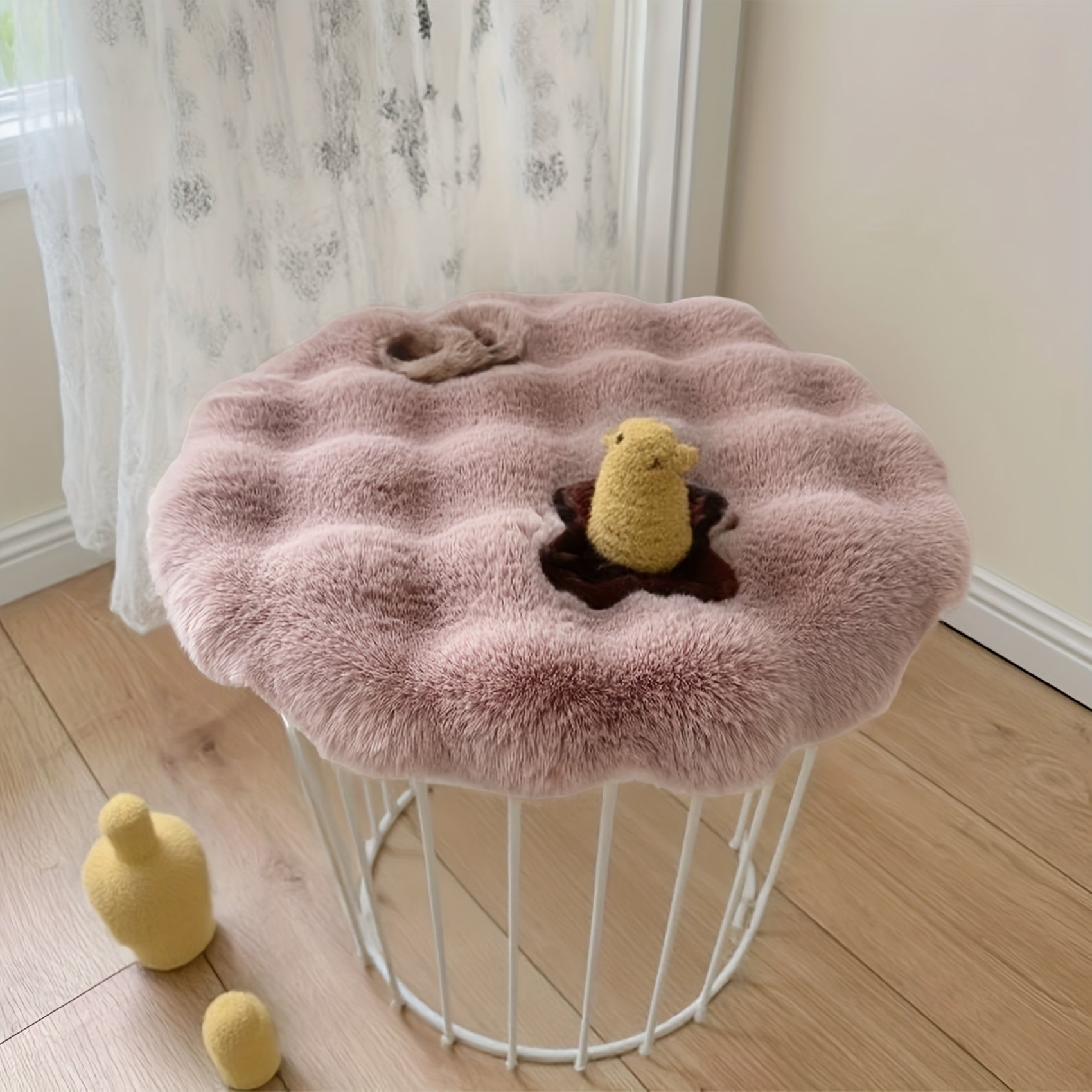 Fluffig Rund Plyschkudde – Självvärmande Komfort för Hem & Husdjur