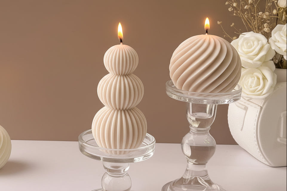 Runda Doftljus – (Vanilj eller Sandelträ)